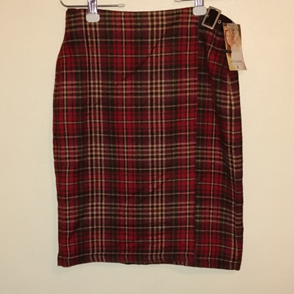 kathy ireland Dresses & Skirts - NWT Women's plaid wrap skirt size 12